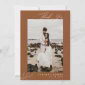 Moderne minimalistische Terra Cotta kalligrafie fo Bedankkaart (Voorkant)