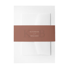 Moderne Minimalistische Terracotta Monogram Huweli Uitnodigingen Wikkel
