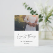 Moderne minimalistische trouwfoto Dank u kaart (Staand voorkant)