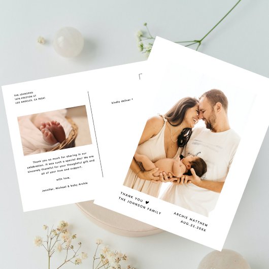 Moderne minimalistische typografie Baby shower Dan Briefkaart