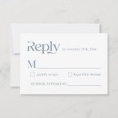 Moderne minimalistische typografie Dusty Blue Wedd RSVP Kaartje (Voorkant)