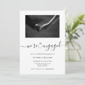 Moderne minimalistische verlovingspartij kaart (Staand voorkant)