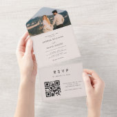 Moderne minimalistische videobeelden QR Code Chic All In One Uitnodiging (Afscheurbaar)