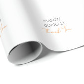 Moderne minimalistische vlakte gepersonaliseerde d cadeaupapier (Rol Hoek)