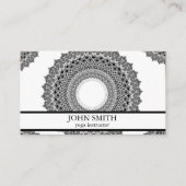 Moderne minimalistische witte mandala yoga instruc visitekaartje (Voorkant)