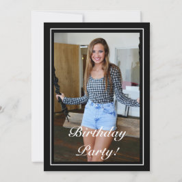 Moderne minimalistische witte zwarte foto Verjaard Kaart