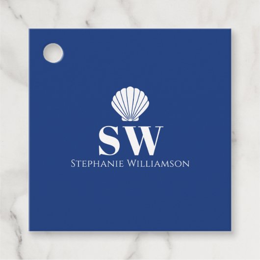 Moderne Minimalistische Zeevaart Schelp Initialen Bedankjes Labels (Voorkant)