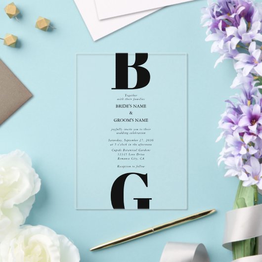 Moderne minimalistische zwart en duidelijke monogr acryl uitnodigingen (Insitu (Huwelijk))