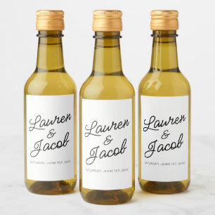 Moderne minimalistische zwart wit bruiloft mini wijn etiket