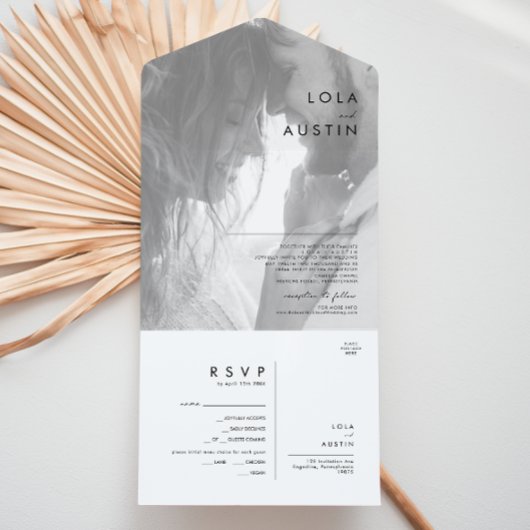 Moderne minimalistische zwart-wit foto all in one uitnodiging