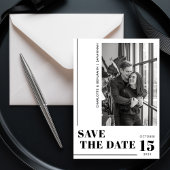 Moderne minimalistische zwart-wit foto save the date