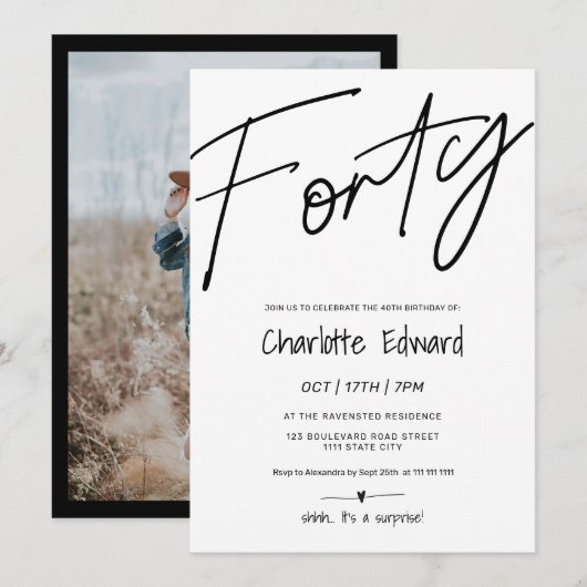 Moderne minimalistische zwart wit foto verrassing  kaart (Voorkant / Achterkant)