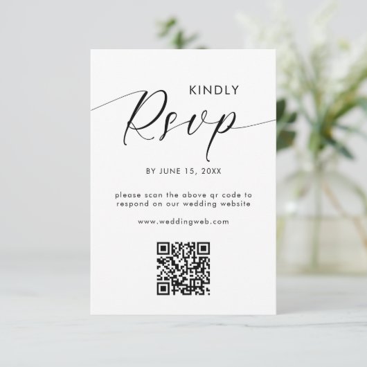 Moderne minimalistische zwart-wit QR-code RSVP Kaartje (Staand voorkant)