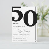 Moderne minimalistische zwarte 50e verjaardag uitn kaart (Staand voorkant)