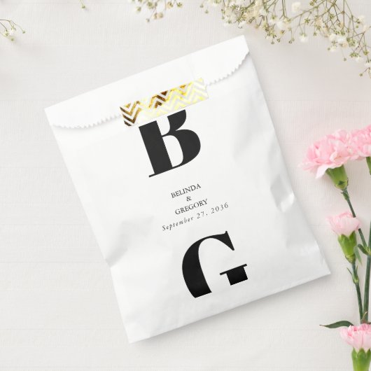 Moderne minimalistische zwarte en witte monogram b bedankzakje (Gezegeld)