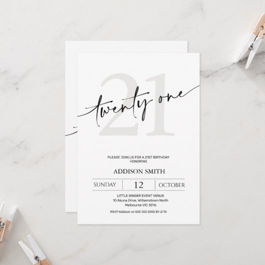 Moderne minimalistische zwarte tekst 21e verjaarda kaart (Voorkant / Achterkant in situ)