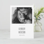 Moderne Minimalistische Zwarte & Witte Foto Bruilo Save The Date (Staand voorkant)