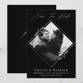Moderne, minimalistische zwarte & witte foto save the date (Voorkant / Achterkant)