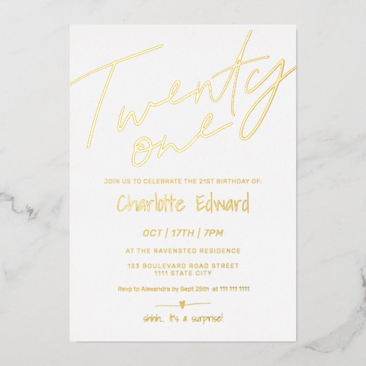 Moderne minimalistische zwarte witte foto verrassi folie uitnodiging (Voorkant)