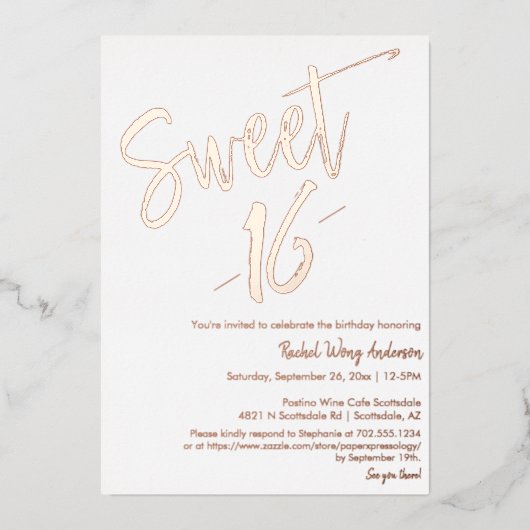 Moderne minimalistische zweet 16e verjaardag Roos Folie Uitnodiging (Voorkant)