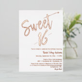 Moderne minimalistische zweet 16e verjaardag Roos  Folie Uitnodiging (Staand Voorkant)