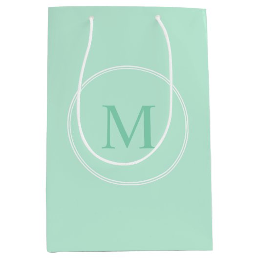 Moderne Mint Groen Kleur Monogram Sjabloon Elegant Medium Cadeauzakje (Voorkant)