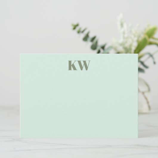 Moderne Mint Sage Monogram Initialen Gepersonalise Bedankkaart (Staand voorkant)