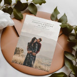 Moderne mix & match minimalistische full bleed fot save the date<br><div class="desc">Kondig uw speciale dag met elegantie en eenvoud aan met deze minimalistische Save The Date-kaart met een foto van een volledig verloving. Voeg een van je favoriete afbeeldingen toe aan een unieke aandenken aan creëer. Mix en match met coördinerende stukken voor een samenhangende uitnodigingssuite. Creëer tijdloze herinneringen met dit veelzijdige...</div>