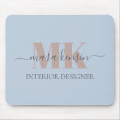 Moderne Mocha Mousse Monogram Stof Blauw Muismat (Voorkant)