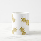 Moderne Mok van Faux Gold Pineapples (Center)