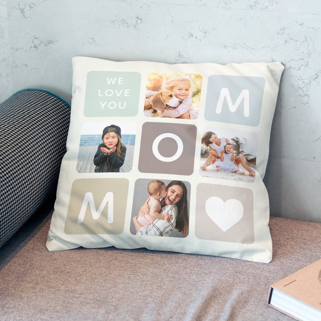 Moderne MOM Photo Collage Cute Family Kussen (Hug mom love! Our modern Mother's Day pillow, featuring a cute family photo collage. )