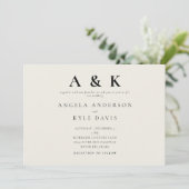 Moderne Monogram Beige Horizontale Trouwkaart Zond Kaart (Staand voorkant)