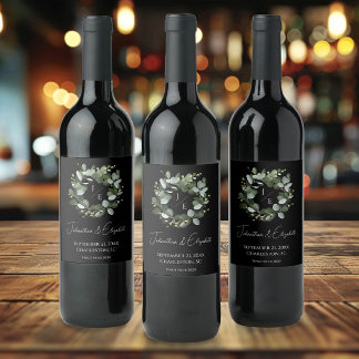 Moderne Monogram Eucalyptus Krans | Zwart Wijn Etiket