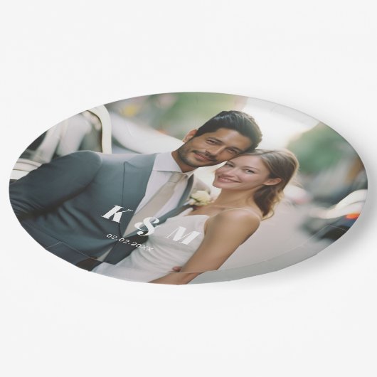Moderne monogram foto bruiloft papieren bordje (Gekanteld)