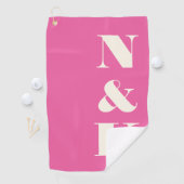Moderne Monogram Hot Roze Douane Bruidsfeest Golfhanddoek (Insitu)