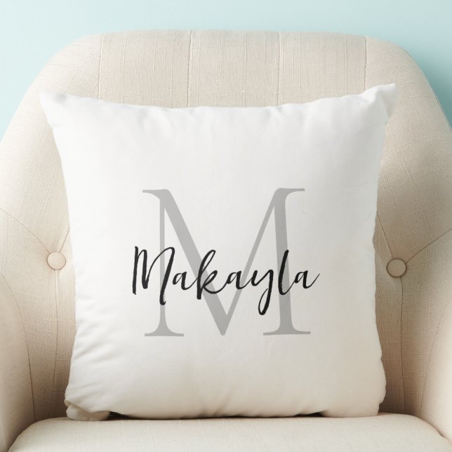 Moderne monogram initiaal letterscript naam kussen (Creator heeft geüpload)