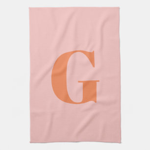 Moderne monogram Initiaal Pastel Roze en Sinaasapp Theedoek