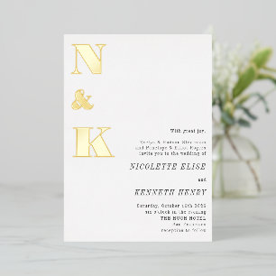 Moderne Monogram Initiaal Witte Krachtige Trouwdag Folie Uitnodiging
