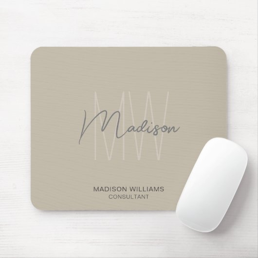 Moderne Monogram Logo Beige Consultant Muismat (Met muis)