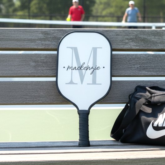 Moderne Monogram Minimaal Zwart Wit Pickleball Paddle