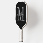 Moderne Monogram Minimaal Zwart Wit Pickleball Paddle (Links)