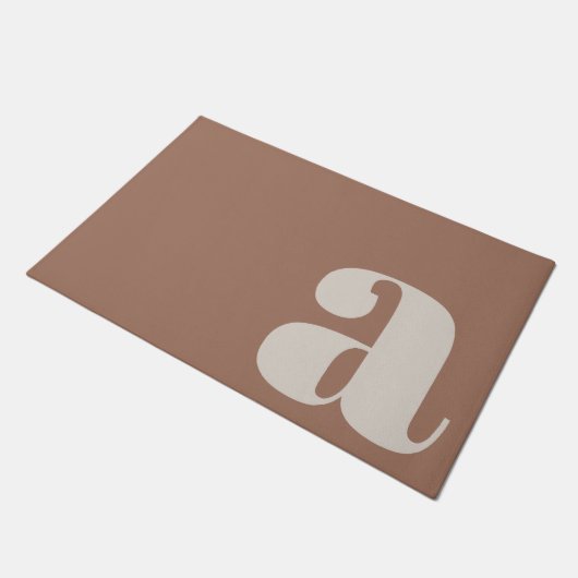 Moderne monogram minimalistische Mocha Brown Entry Deurmat (Schuin)