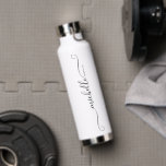 Moderne Monogram Naam Bruidsmeisje Bruiloft Waterfles<br><div class="desc">Moderne Monogram Naam Bruidsmeisje Meidenavond Bruiloft Waterfles</div>