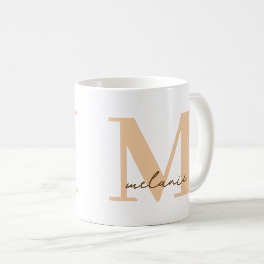 Moderne monogram Naam Gift Peach White Coffee Mok (Voorkant rechts)