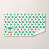 Moderne Monogram Naam Ierse Vlag Shamrock Bad Handdoek (Handdoek)