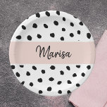 Moderne monogram naam | Pastel Roze en Zwarte Stip Papieren Bordje<br><div class="desc">Moderne monogram naam | Pastel Roze en Zwarte Stippen</div>