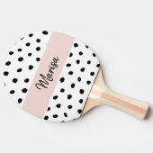 Moderne monogram naam | Pastel Roze en Zwarte Stip Tafeltennisbatje (Zijkant)