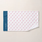 Moderne monogram Naam Roze Flamingo Blue Bad Handdoek (Handdoek)