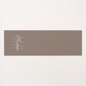 Moderne Monogram Naam Script Taupe Yogamat (Achterkant (horizontaal))
