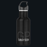 Moderne monogram naam zwart grijs, speciaal aangep waterfles<br><div class="desc">Kleine metalen waterflessen met een eenvoudige en ondergepersonaliseerde zwarte en witte en grijze maatse masculinaire naam of geslachtsneutrale naam en monogram met 2 initiaal letters die je kunt bewerken in lettertypen of kleuren om een elegante metalen waterfles te ontwerpen die er goed uitziet voor de kantoor of school of sport...</div>